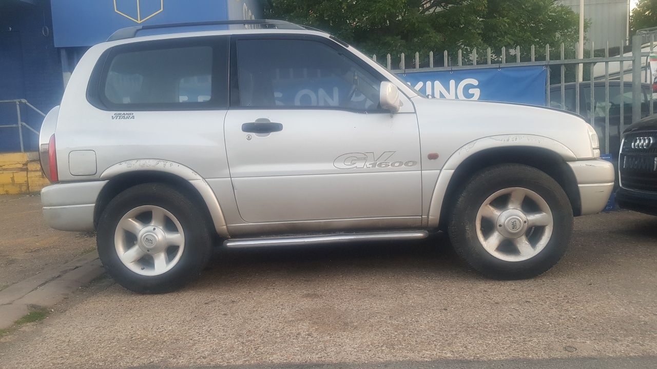 Suzuki grand vitara 1.6 на части