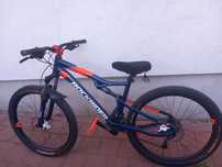 Bicicleta full suspension