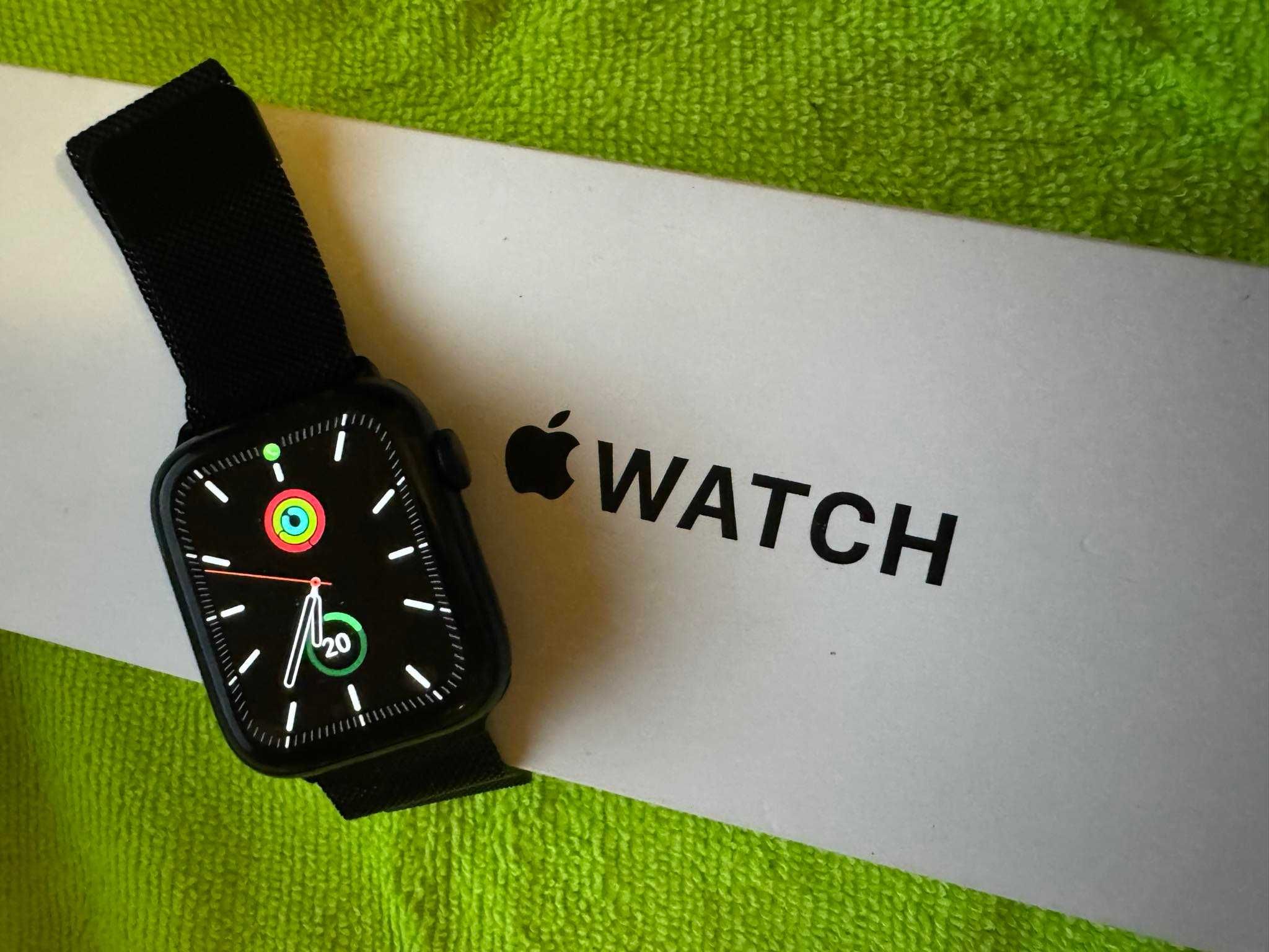 Почти Нов! Apple Watch SE gen 2 2023г. 44мм.
