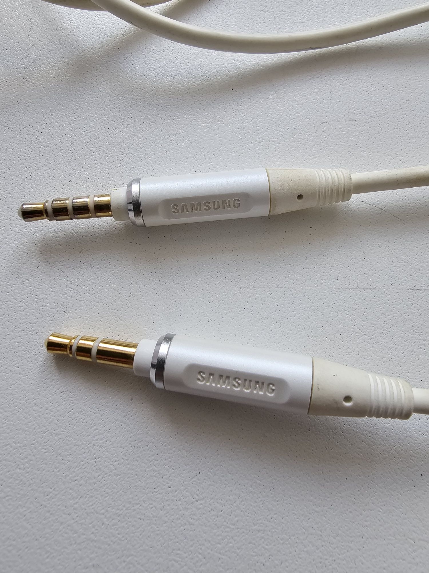 Аудио кабель для наушников Samsung