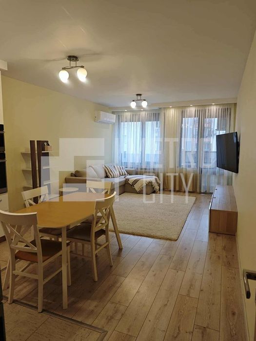 Продава се Тристаен апартамент в София, Младост 2 - 100 кв.м за 11 €/кв.м - Снимка #1