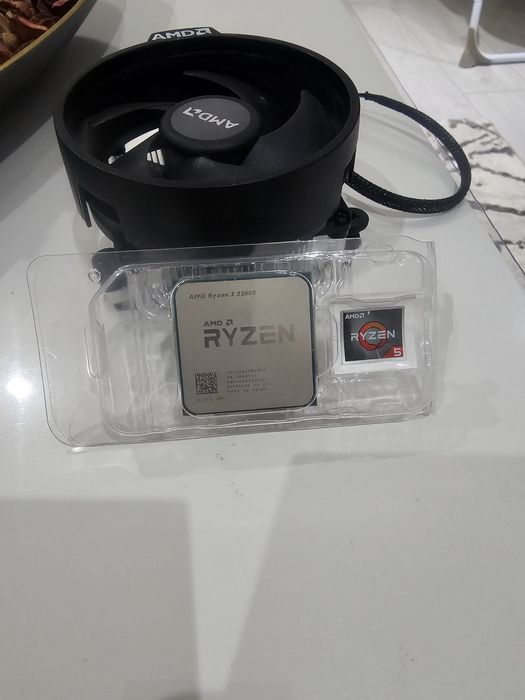 Amd ryzen 3 2200g
