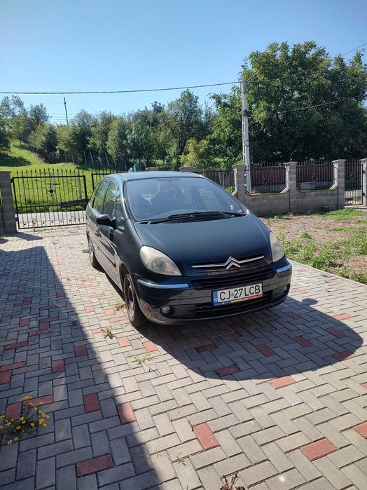 Vând Citroen Xara Picasso