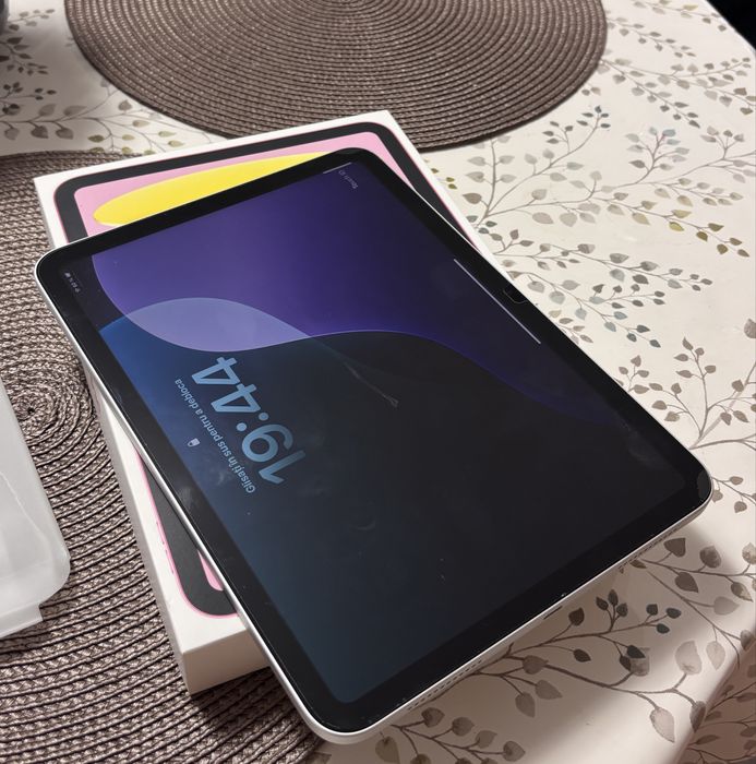 Apple Ipad gen 10th 64GB