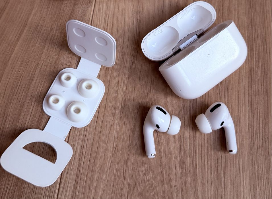 Apple AirPods Pro оригинал