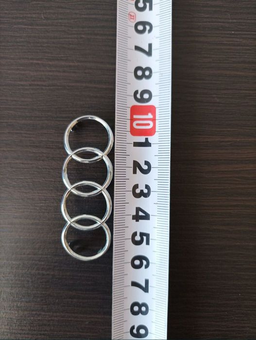 Емблеми Audi/////