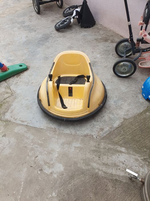 Mașinuța electrica bumper car