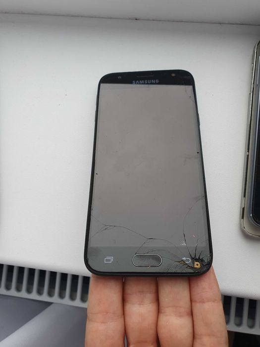 Telefoane pentru piese