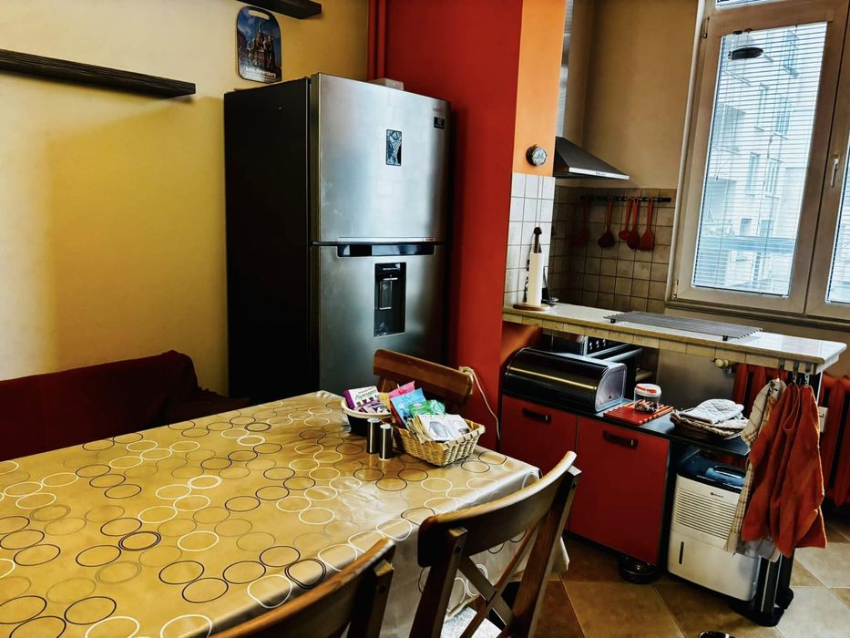 Дава се под наем Четиристаен апартамент в София, Медицинска академия - 120 кв.м за 1000 € - Снимка #4