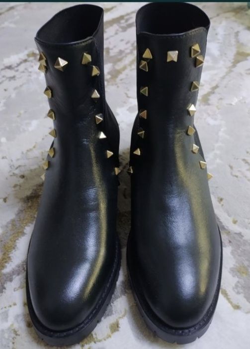 Новые ботинки демисезонные,37 р