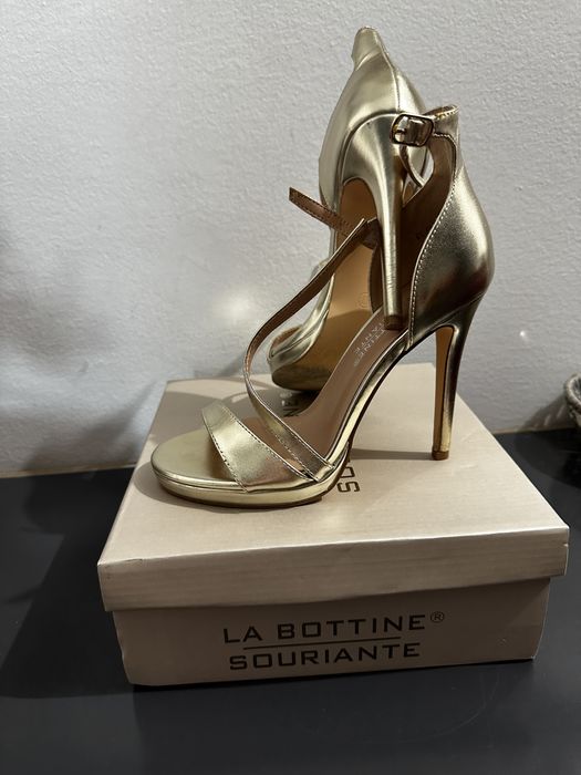 Ботуши и официални токчета