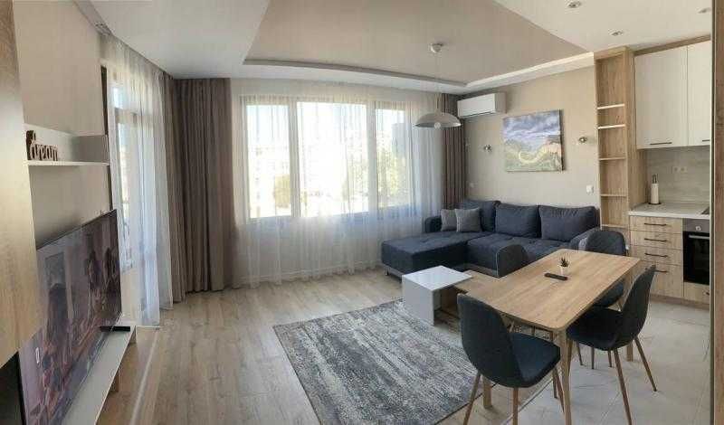 Дава се под наем Двустаен апартамент в Бургас, Братя Миладинови - 65 кв.м за 663 € - Снимка #2