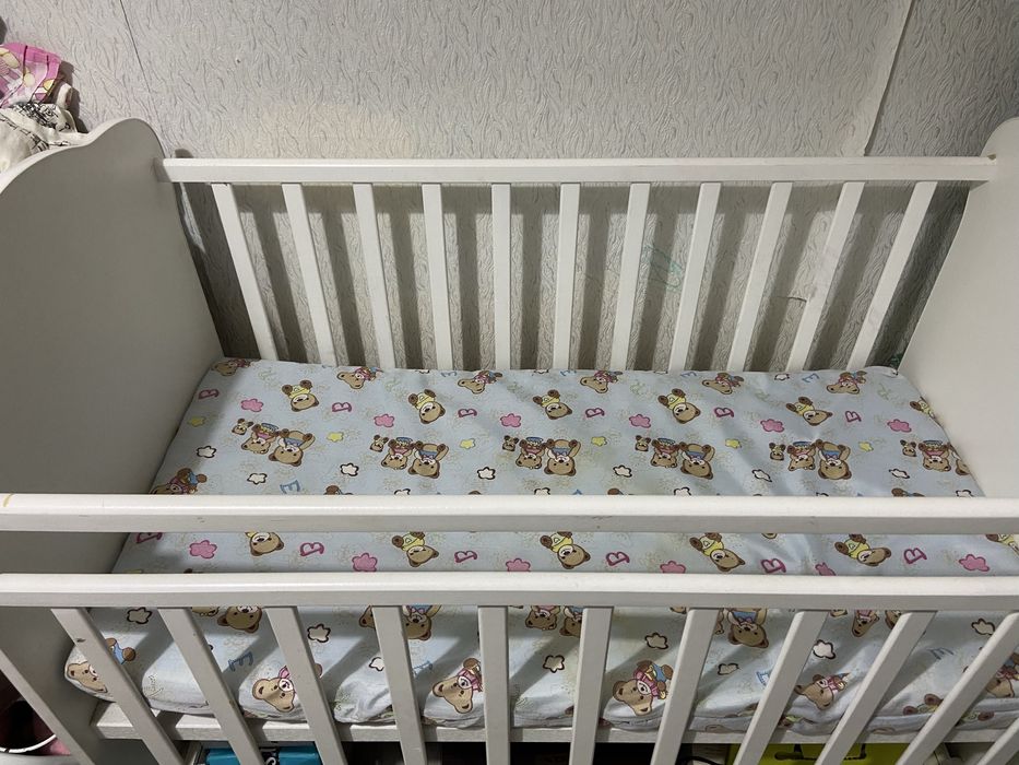 Отдам детский кровать