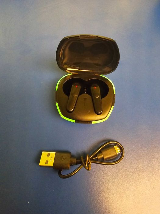 Безжични срушалки Pro 60