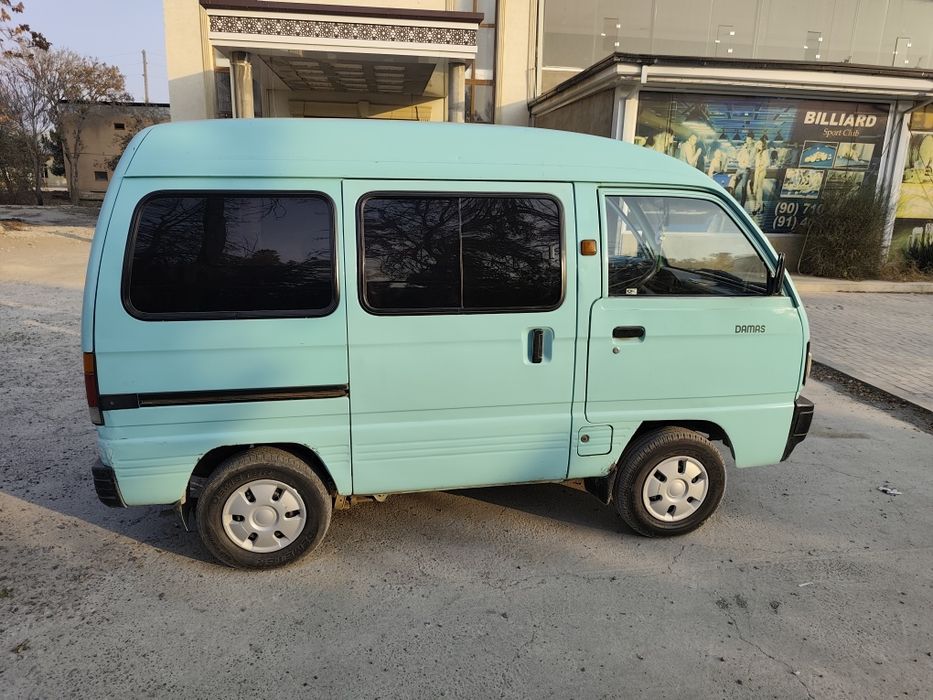 Дамас яхши холатда сотилади