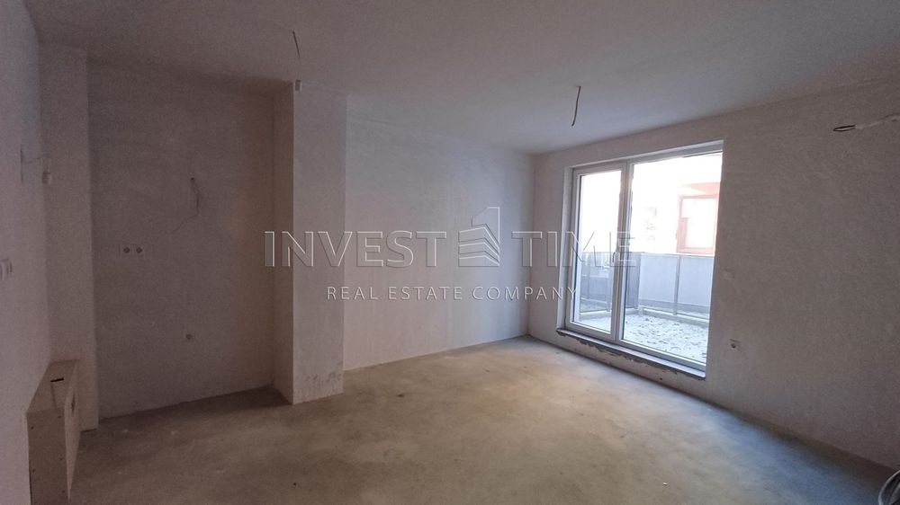 Продава се Двустаен апартамент в Варна, Бриз - 59 кв.м за 1746 €/кв.м - Снимка #2