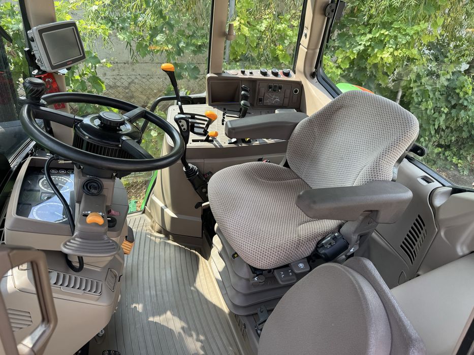 tractor john deere 6115m cu incarcator