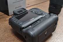 Canon EOS 5D Mark IV + оригинален батери грип