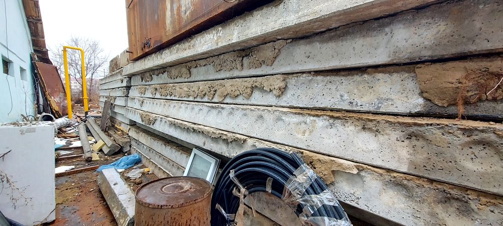 В продаже плиты перекрытия 6-ти метровые, в хорошем состоянии, недорог