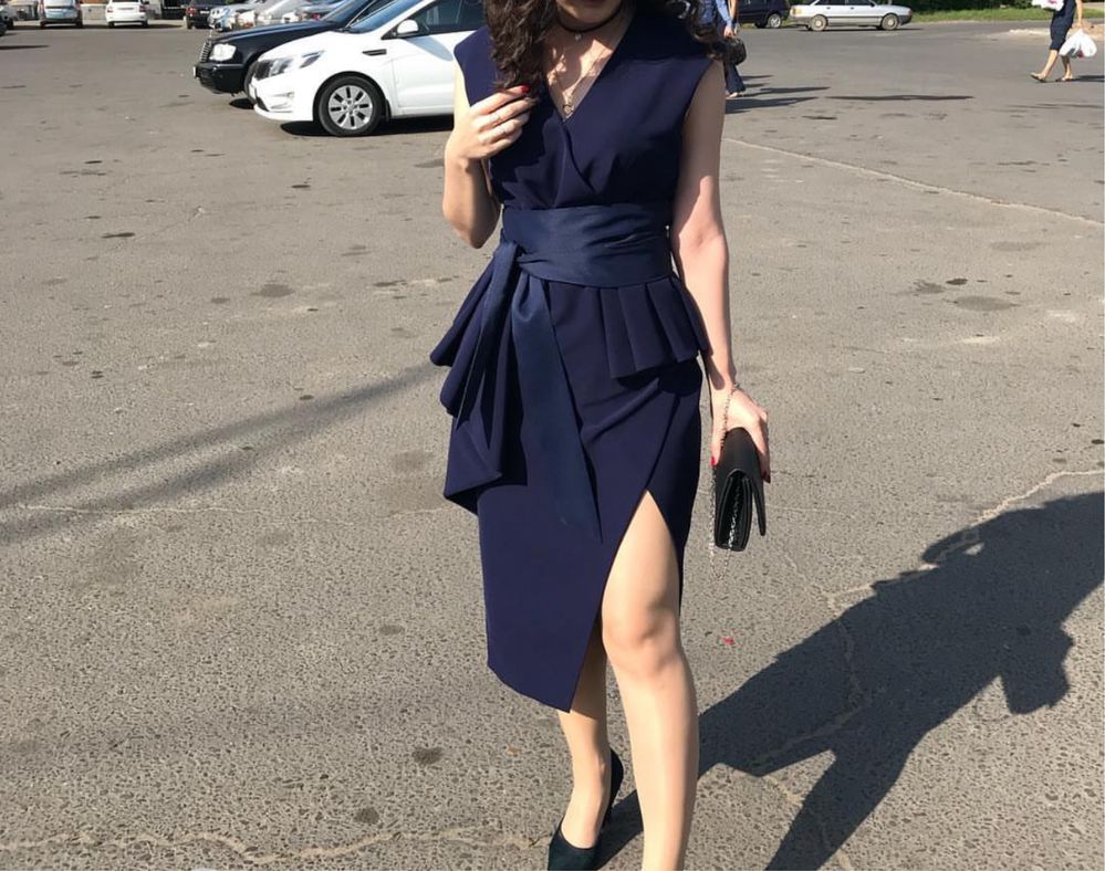 Продам женскую куртку