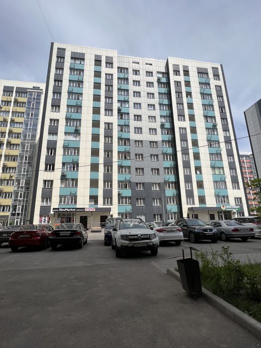 2 комн квартира Алматы арена ПОСУТОЧНО