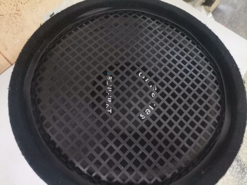 Bass,boxă auto tub Blaupunkt 100w perfect funcțională