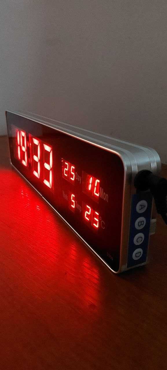 Светодиодные LED часы с цифрами 3309 (Есть Доставка)