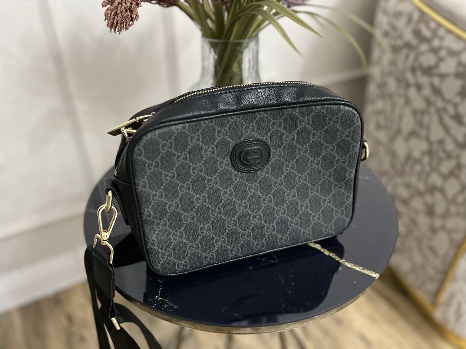 Барсетка Gucci в идеальном состоянии