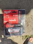 Vând acumulator Milwaukee M18 de 5A nou sigilat