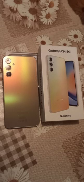 Телефон Самсунг Галакси А34 като нов с два протектора само за 330лв.