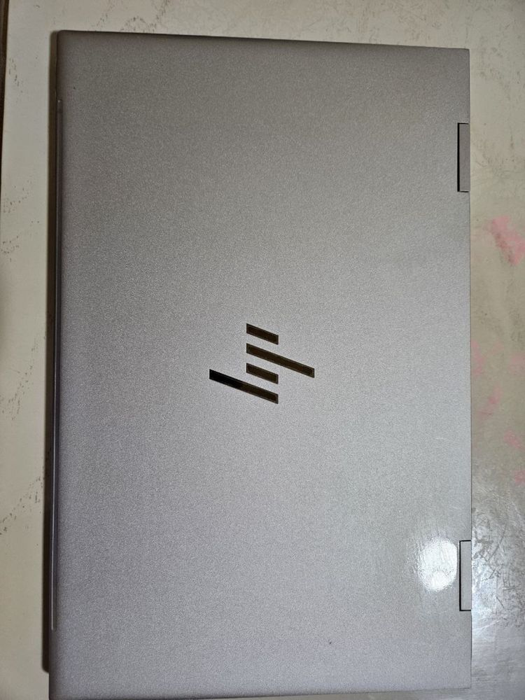 Ноутбук HP Envy x360