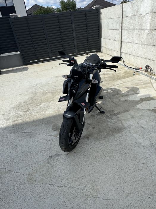 Suzuki GSX-8S , 7.000 km, garanție 2029