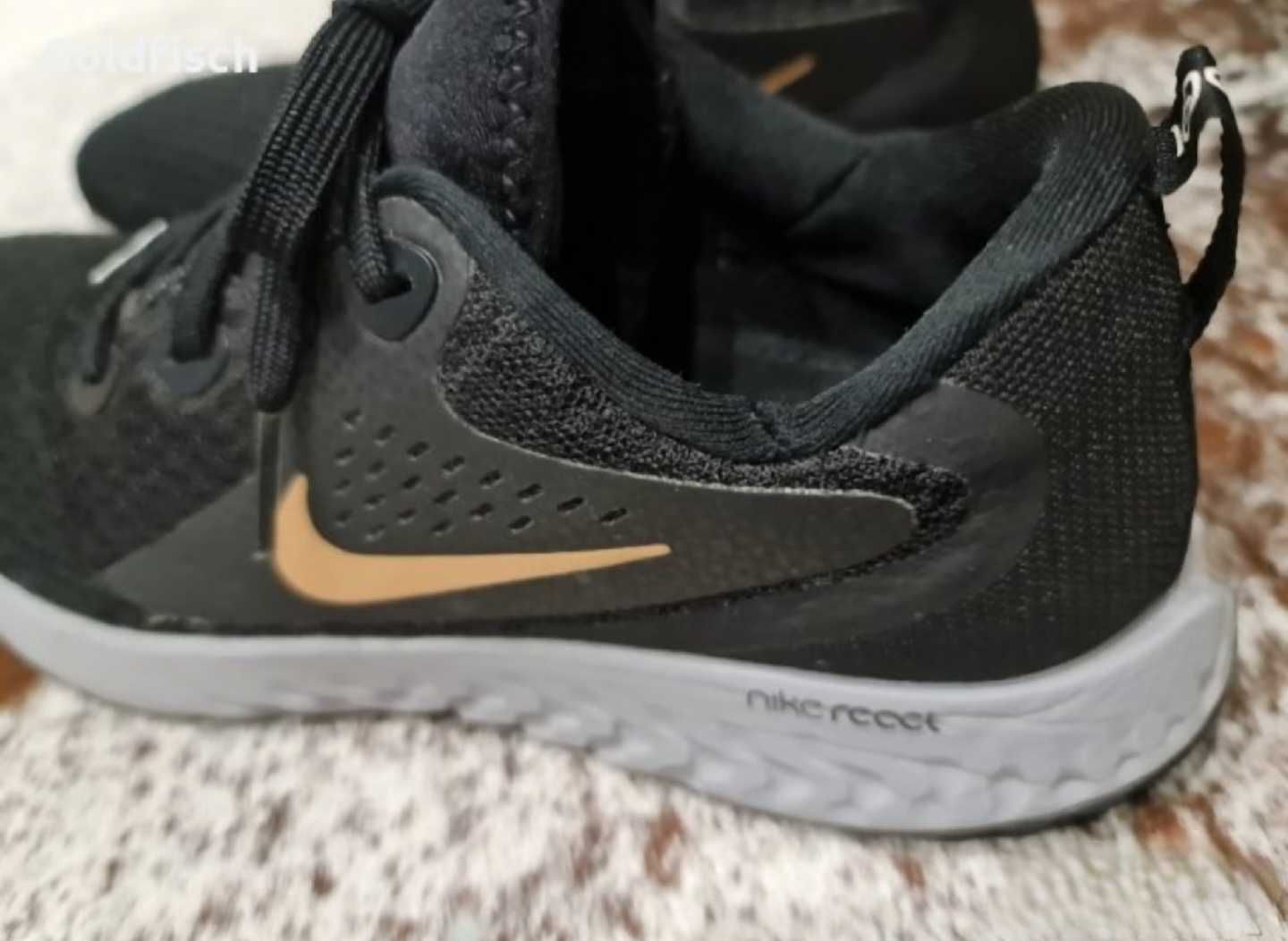 Маратонки Nike Rebel LEGEND React