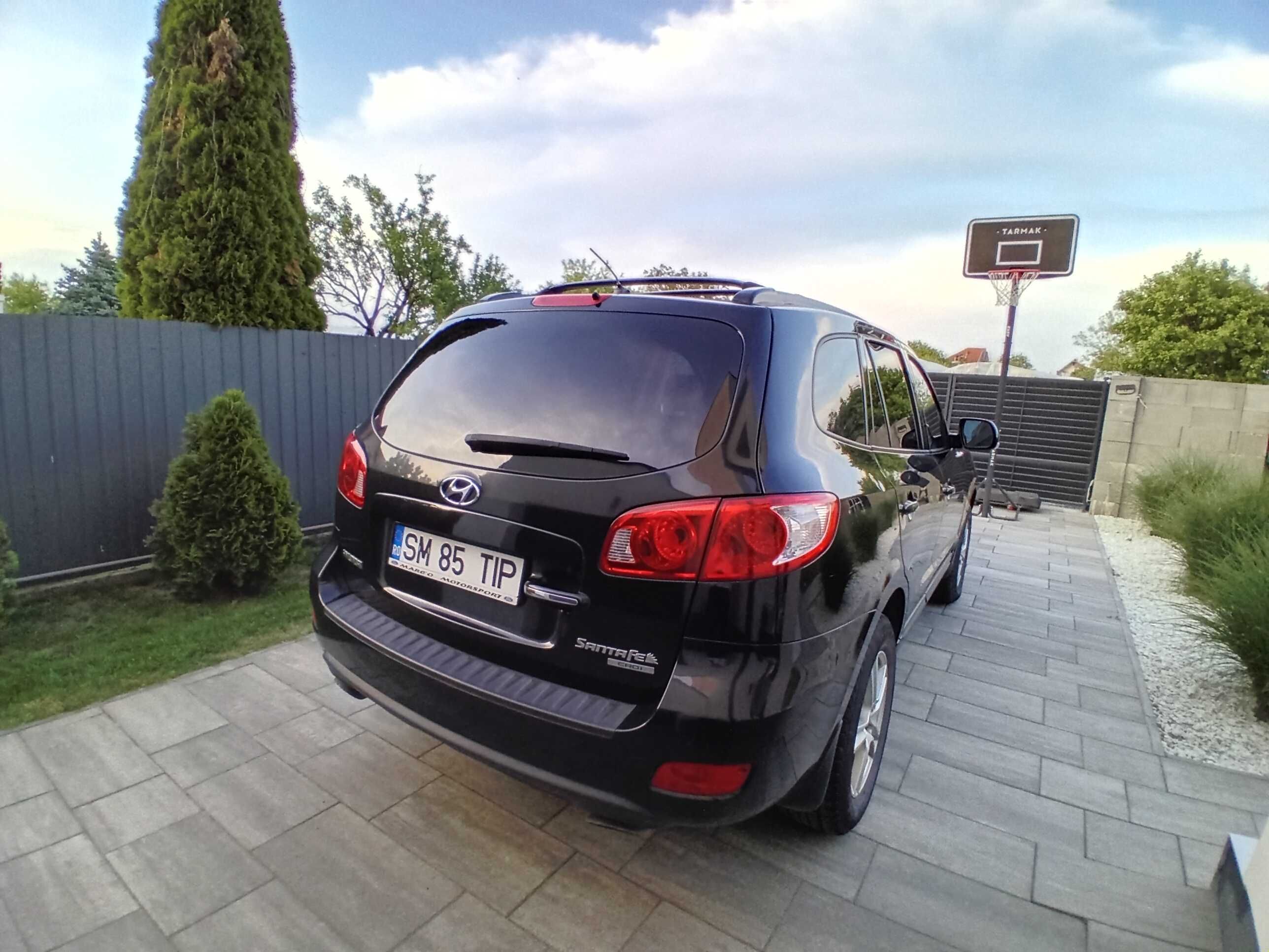 Vând Hyundai Santa Fe