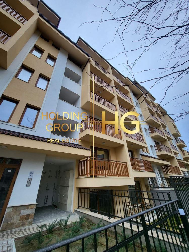 Продава се Тристаен апартамент в к.к. Св.Св. Константин и Елена - 115 кв.м за 1348 €/кв.м - Снимка #11