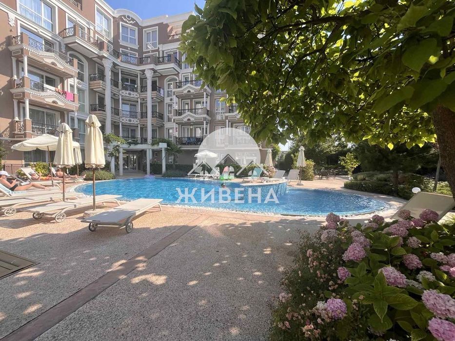 Луксозен 3-стаен апартамент, к.к.Слънчев бряг