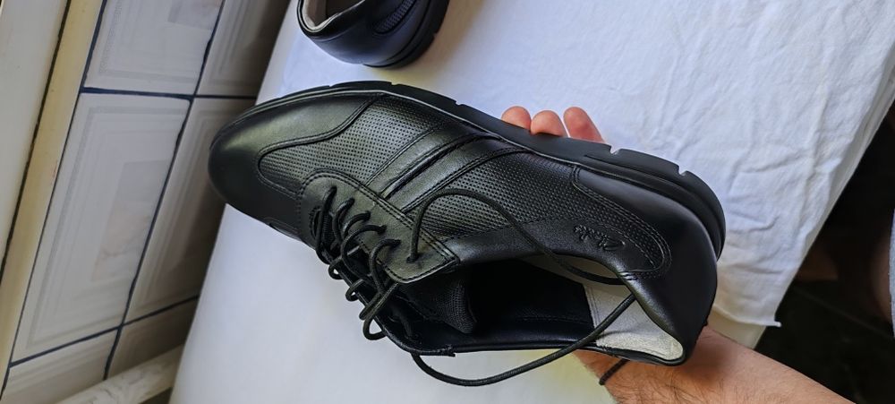 Pantofi Clarks Piele