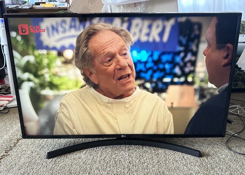 43" LED TV LG 4k Smart Ultra HD
