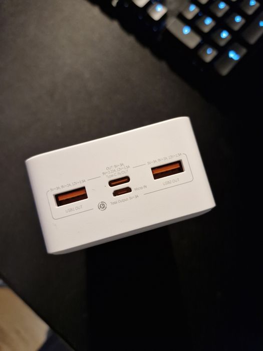 Power bank 30000 mAh 20w