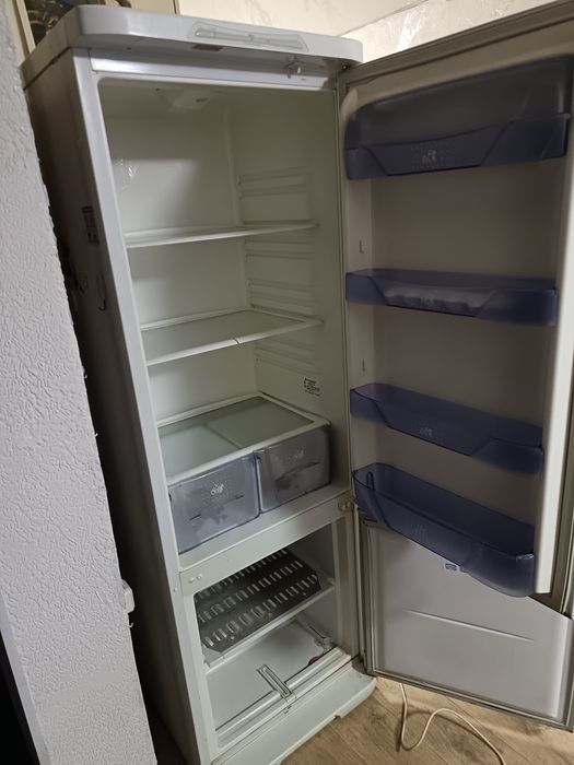 Продам холодильник Бирюса