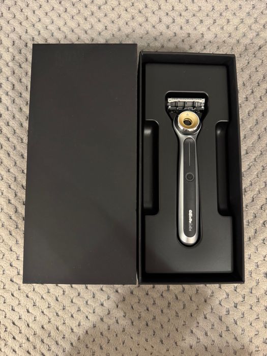 Aparat de ras Gillette Labs Heated Razor