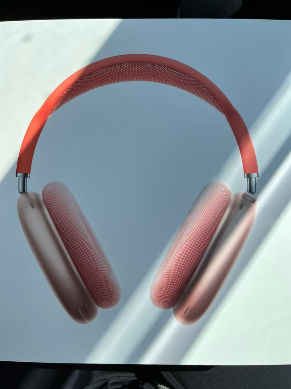 AirPods Max Pink
