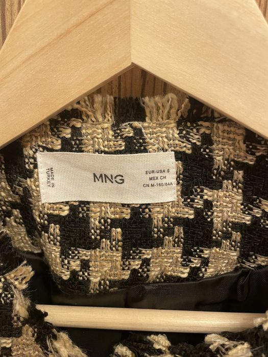 Стилно сако Mango