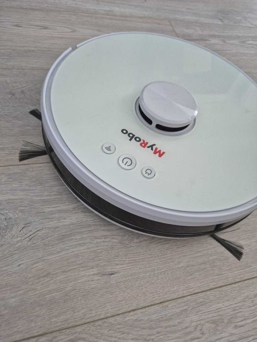 Aspirator robot MYRIA , functie MOP, 28 W