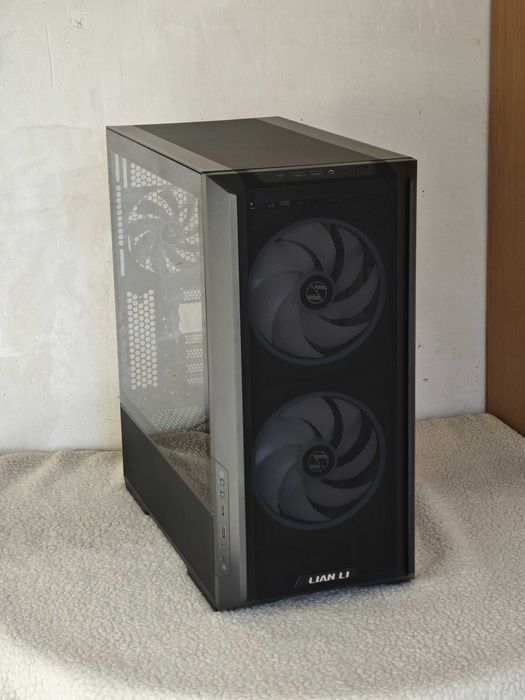 Carcasa Lian Li Lancool 216 (PC Case - Lian Li)