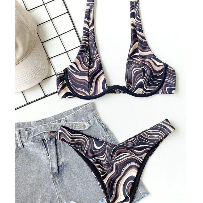 Costum de baie C133 (Daira-Shop.ro) Negru Push Up Brazilian Maro alb