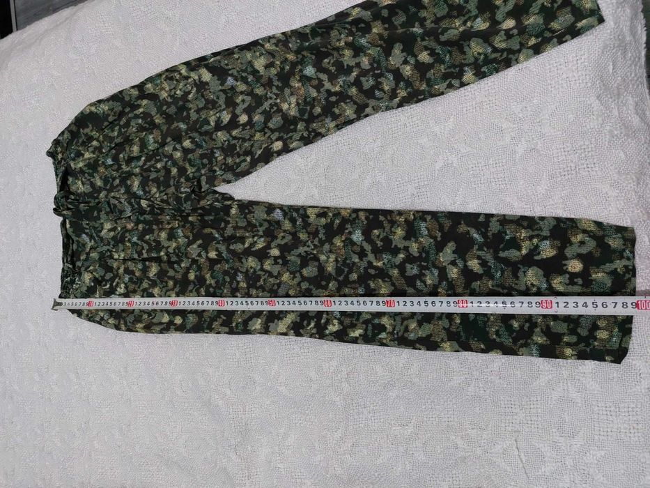 Compleu trening jacheta si pantalon, print deosebit