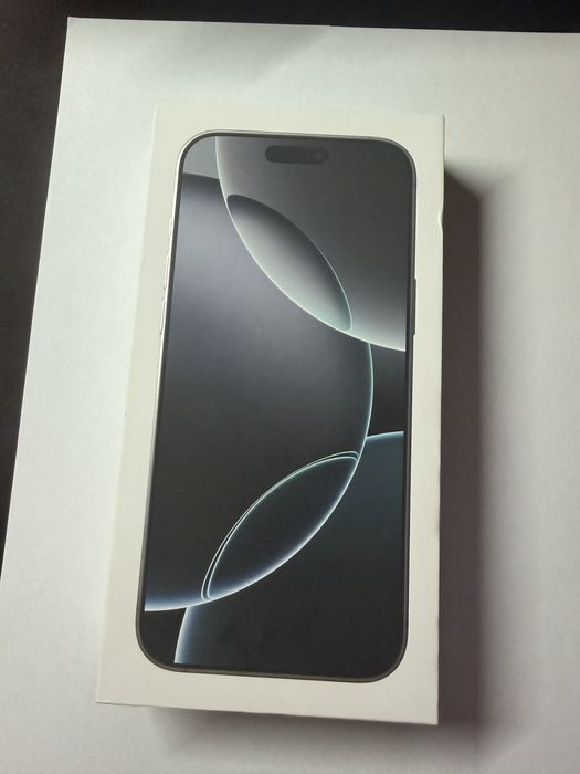 Iphone 16 Pro Max 512 GB ; CASCO inca 1 AN