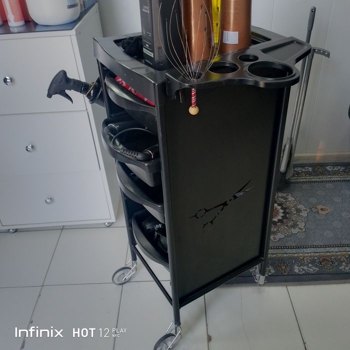 Guzalik salon jixoslari sotiladi