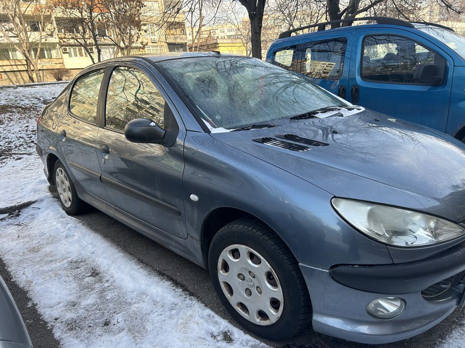 Peugeot 206 Седан Тъмно син металик